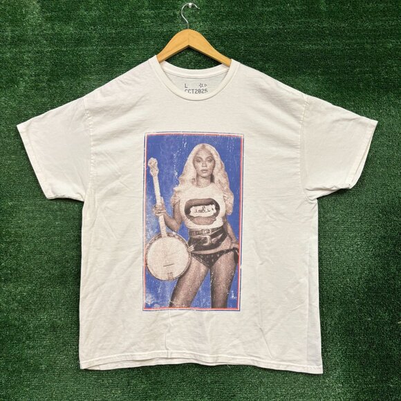 Beyoncé Cowboy Carter Banjo T-shirt size large - Picture 1 of 4